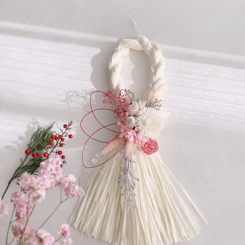 White and pink お正月飾り ひな祭り リース ホワイトタッセルしめ縄