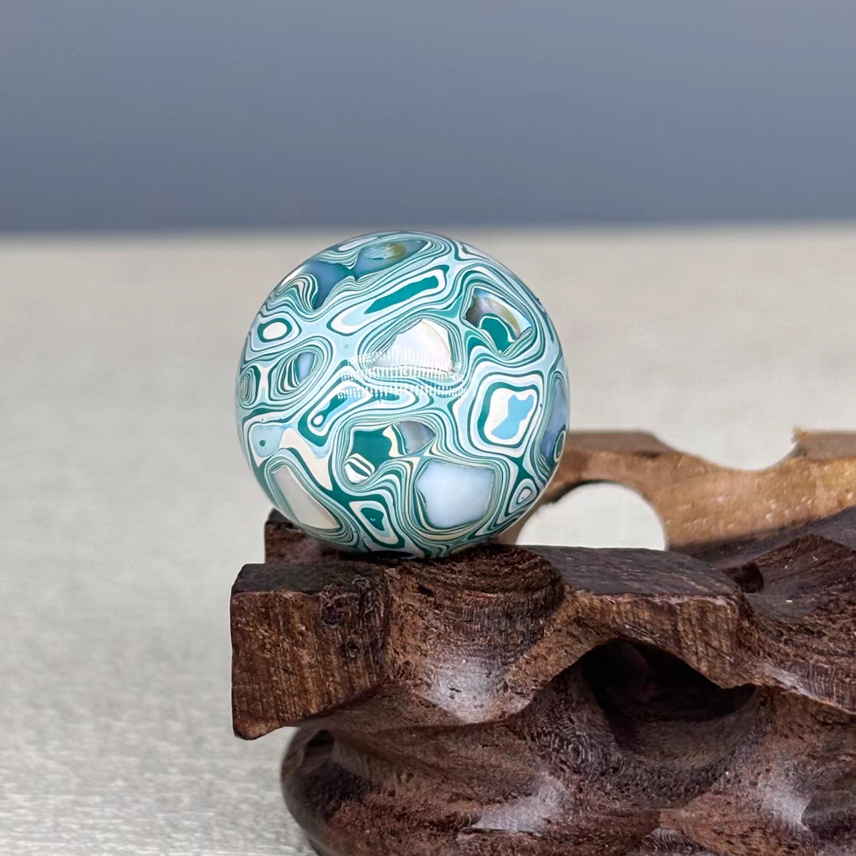 ハンドメイド ブレスレット バングル 飛散 漆器 漆塗り リストバンド 古代の技術 紫檀 白貝 誕生日 周年記念日