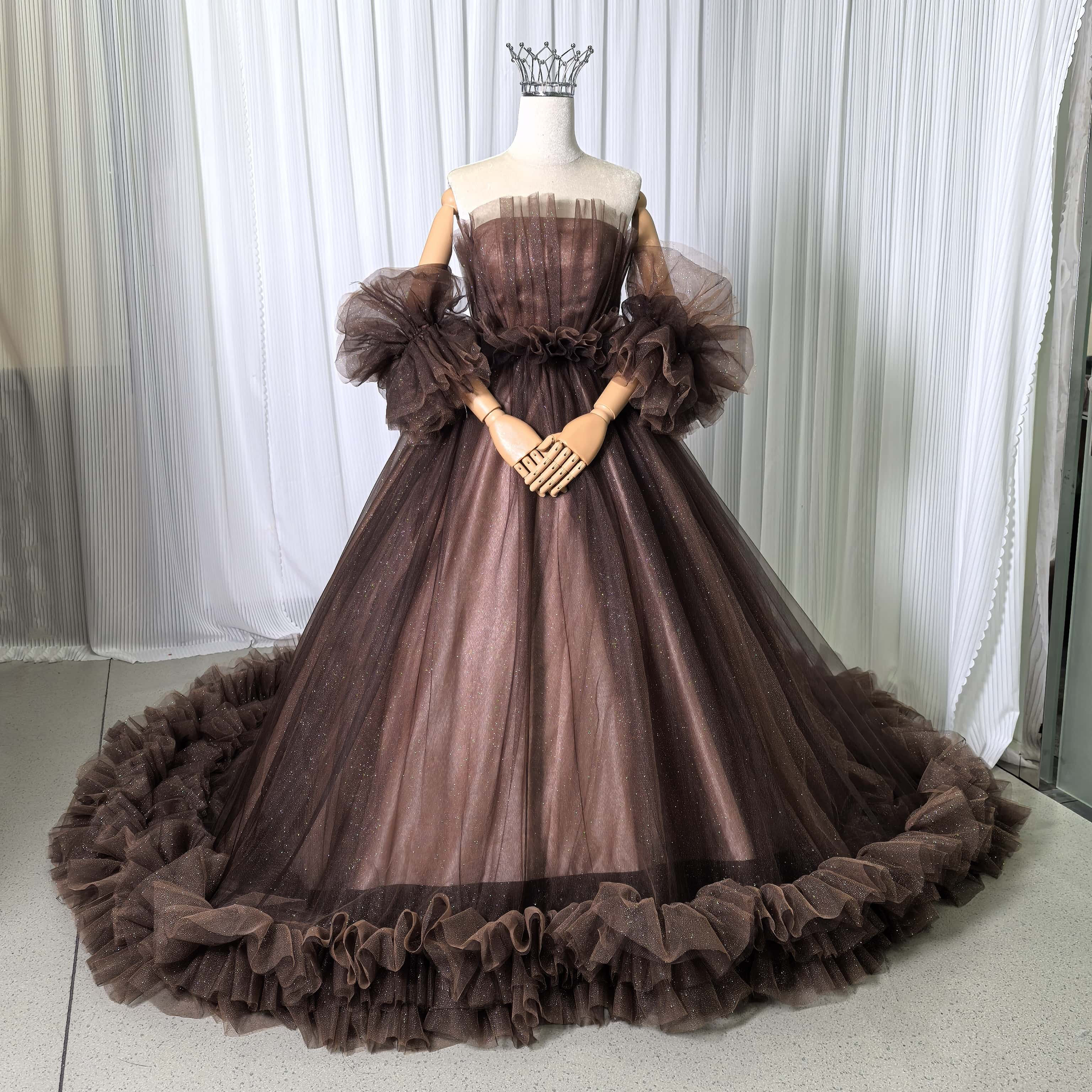 送料無料！カラードレス コーヒーの色 グリッタードレス ラッフルフリル パフスリーブ リボン エレガント 花嫁
