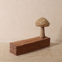 キノコ 木彫り 木製 置物 インテリア雑貨（木材：栗、チェリーなど）（No.T1044） 4枚目の画像