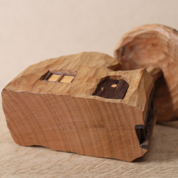 キノコの家 木彫り 木製 置物 インテリア雑貨（木材：山桜など）（No.T1043） 18枚目の画像