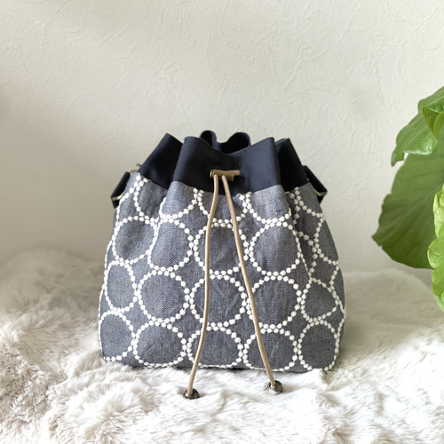 ⚮̈ミナペルホネン tambourine navy シプリバッグ ドローストリング 