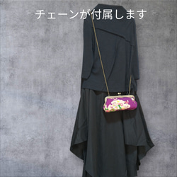 アンティーク着物リメイクがま口バック/紫の地に花柄/帯リメイクバッグ/スマホ入ります/byいろり 2枚目の画像