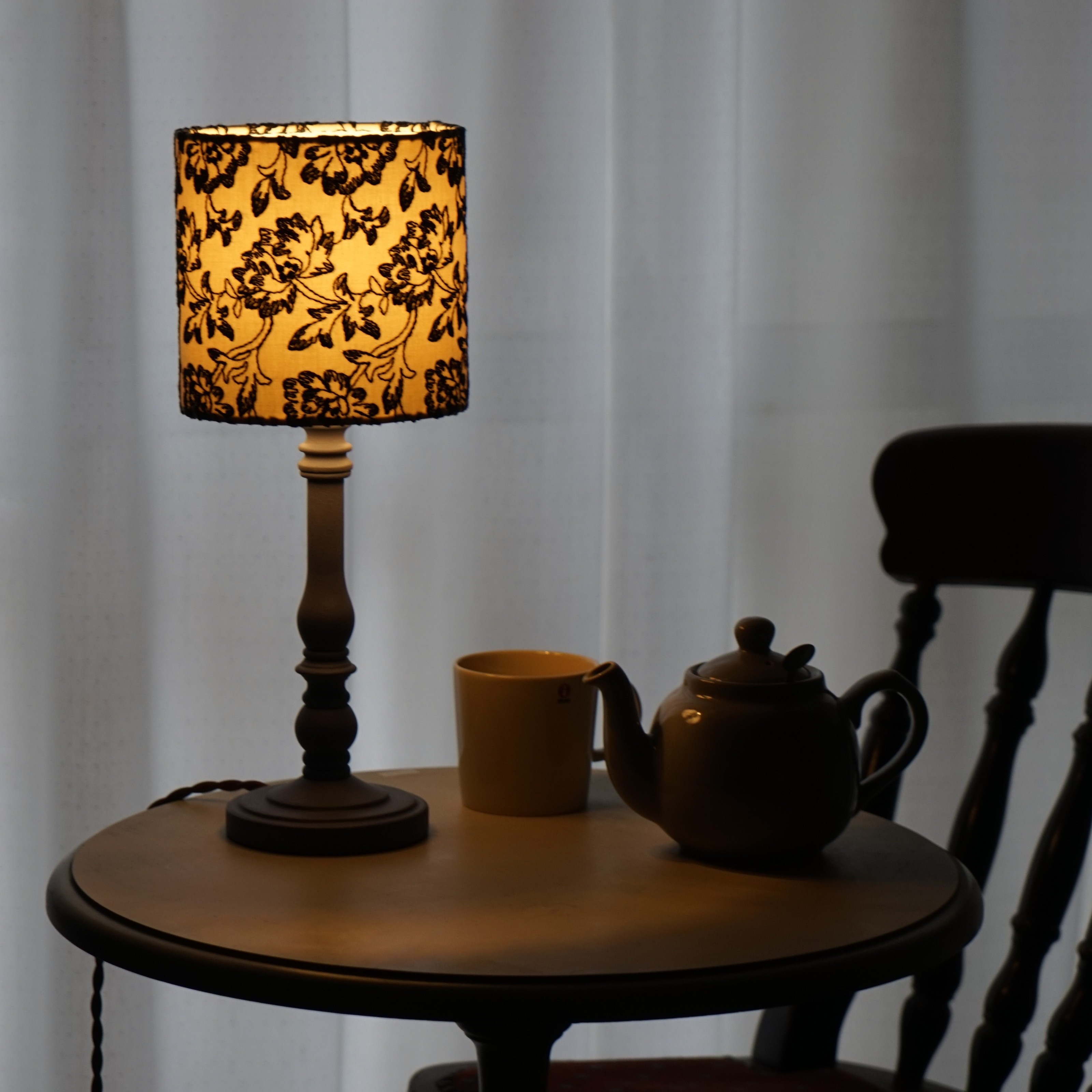 ◆HappyLamp◆S・Mサイズ/クラシカルフラワー/刺繍/ブラック/レース/ギフト