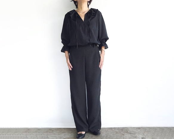 「ワケありな逸品R-12」フォーマルにも♪ ダブルラッフルカラーブラウス（ブラック） 5枚目の画像