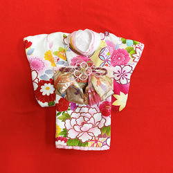 即納✨犬の着物✨犬用本格大振袖 M ピンク 正絹金彩入り 犬服 犬の着物✨犬用本格大振袖 お引き摺り ピンク 金彩入り正絹 犬服