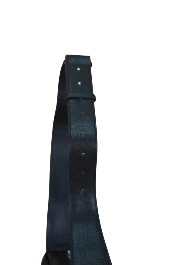 •黒•上質な厚手な天然軟めな牛革ショルダーバッグ•牛革肩がけかばんバッグ 15枚目の画像