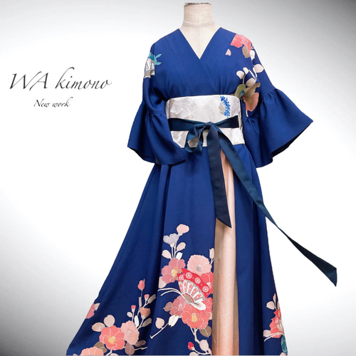 華やぐブルー 蝶々可愛い アクセントカラーワンピース 着物リメイク