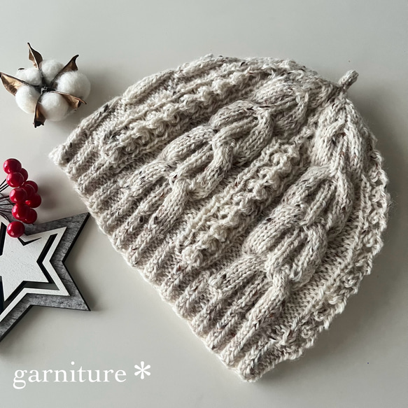 模様編みのニット帽 M-02 オフホワイトツィード ニット帽・ビーニー