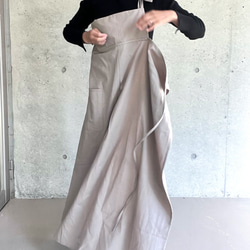 肩紐エプロン | コットン100% ・エプロンワンピース・ラップスカート（キナリ/グレー/ネイビー）受注制作 7枚目の画像