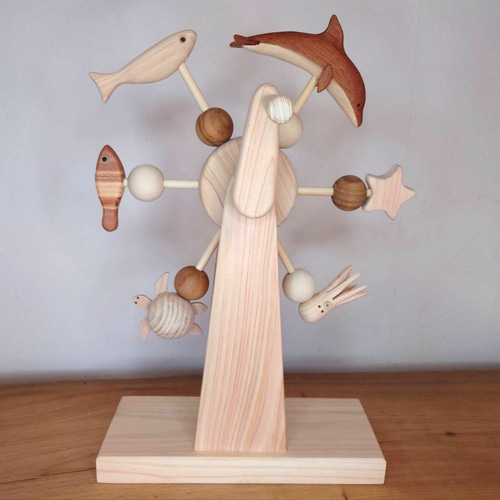 木工アート 水族館