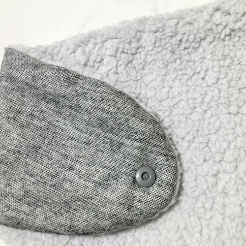 受注制作☆三角形のネックウォーマー（杢調グレーコットンツイード起毛