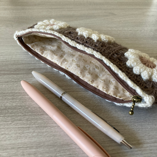 デイジーモチーフペンケース メイクポーチ メガネケース かぎ針ケース