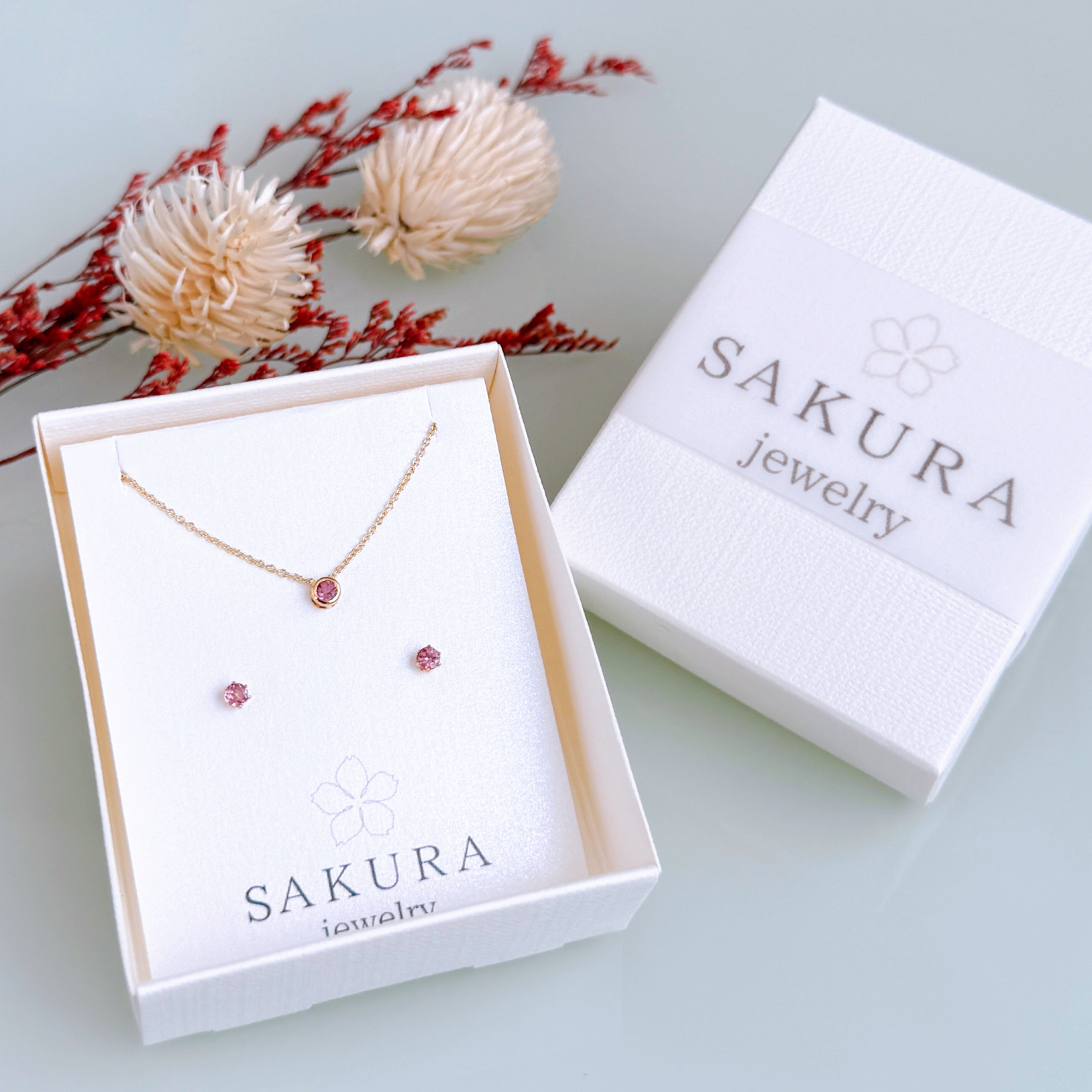 特集掲載《1月誕生石》マラヤガーネット ロゼピンク ベゼル ネックレス ピアス セット 誕生日 プレゼント　新春福袋