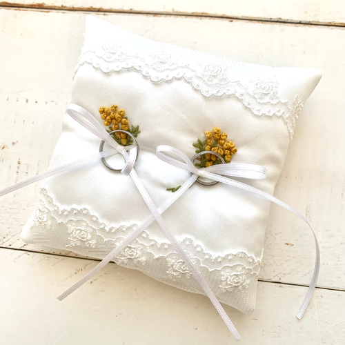 リングピロー 手刺繍 ミモザ 完成品 結婚式 指輪交換 リングピロー