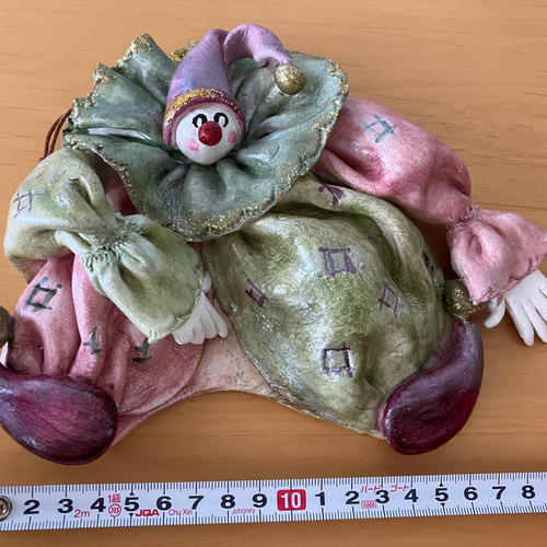 ピエロの壁掛け（赤/緑） その他インテリア雑貨 Keiko's Clay Art 通販