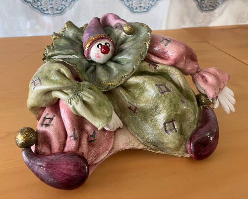 ピエロの壁掛け（赤/緑） その他インテリア雑貨 Keiko's Clay Art 通販