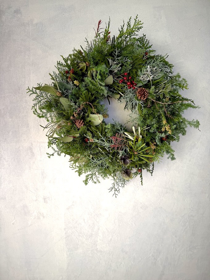 再販　針葉樹と木ノ実のＡ リース 40cmフレッシュグリーンいっぱい