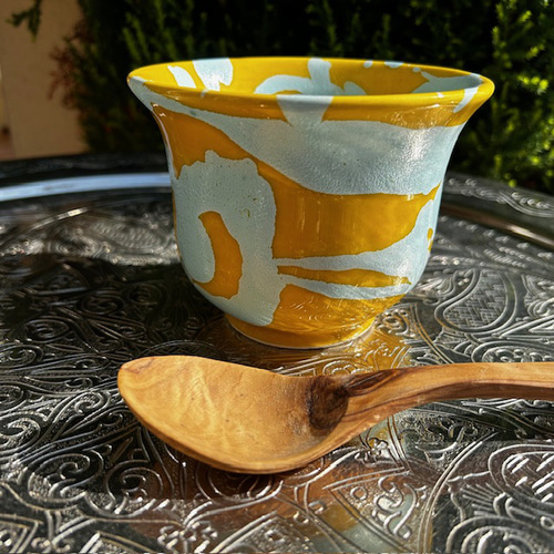 ハネン カラフル陶器 マグカップ ベルの形で可愛い クロシェ CLJT