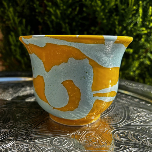 ハネン カラフル陶器 マグカップ ベルの形で可愛い クロシェ CLJT