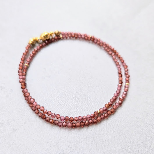 【再販×２】SUS316L◆1月誕生石・ガーネットの極細2連ブレスレット