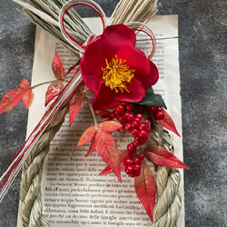 送料無料【お正月２０２５】お正月飾り　「ひと結び　椿のしめ縄飾り」 2枚目の画像