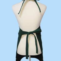 【選べる9色】牧場のひつじのアップリケエプロン｜大きめポケット付き｜丈夫な綿素材｜ギフトにもおすすめ 4枚目の画像