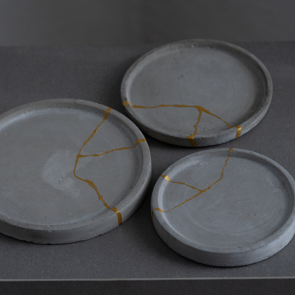 金継ぎ風コンクリートトレイ【アクセサリーソーサー】 5枚目の画像
