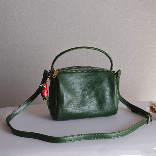 【良品】イルビゾンテ ハンドバッグ ショルダーバッグ 2way レザー 緑 楽天市場】（ イルビゾンテ ショルダー バッグ IL BISONTE ）イル