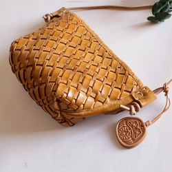 手編みヌメ革ショルダーバッグスマホポーチ小物入れ 3枚目の画像