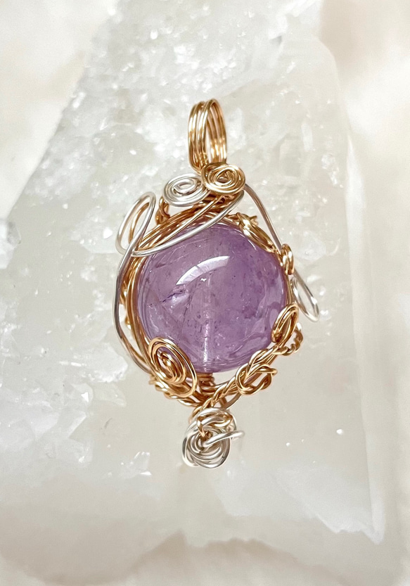 丸玉ラベンダーアメジスト ペンダントトップ(天然石 天然石