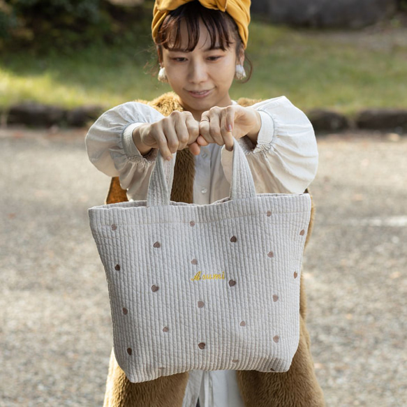 今だけ特別価格】人気のくすみカラー×ハート刺繍 ヌビバッグ 韓国直