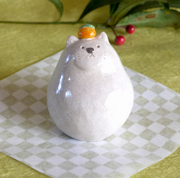 ニャンコの鏡餅風置物 3枚目の画像
