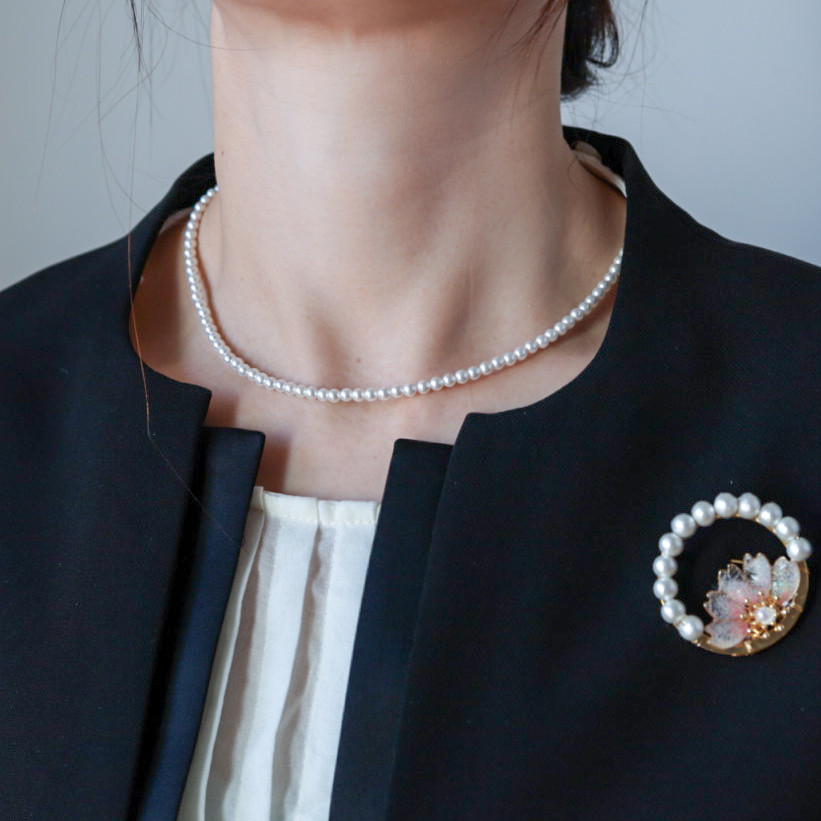 新春福袋　卒業式・入学式3点セット　桜のブローチと貝パールのネックレスとピアス／イヤリング　フォーマ