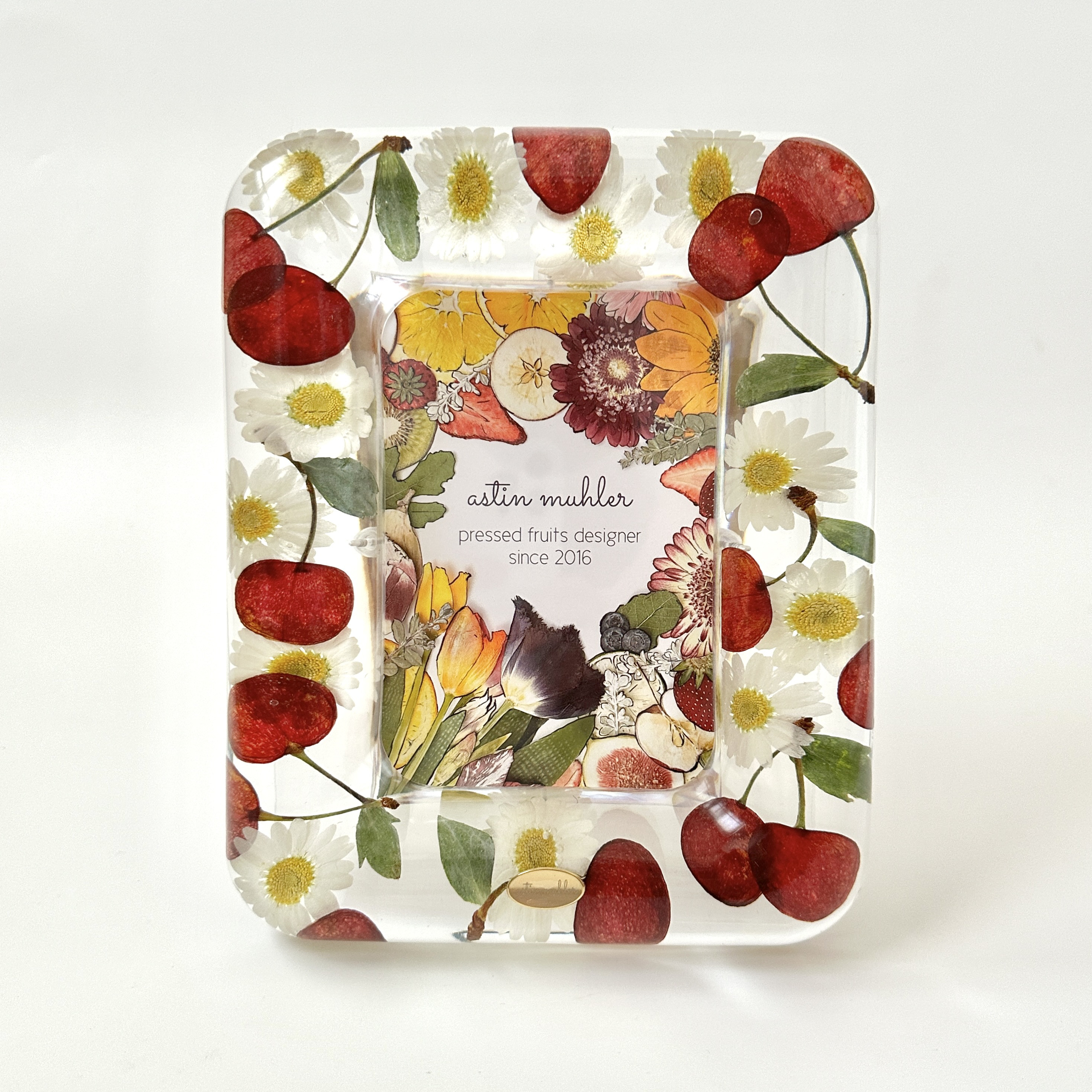 チェリーとお花のフォトフレーム