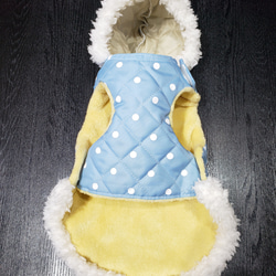 犬服♪フード付き防寒着(水色)(小型犬S)首と両脇をマジックテープ止め 4枚目の画像