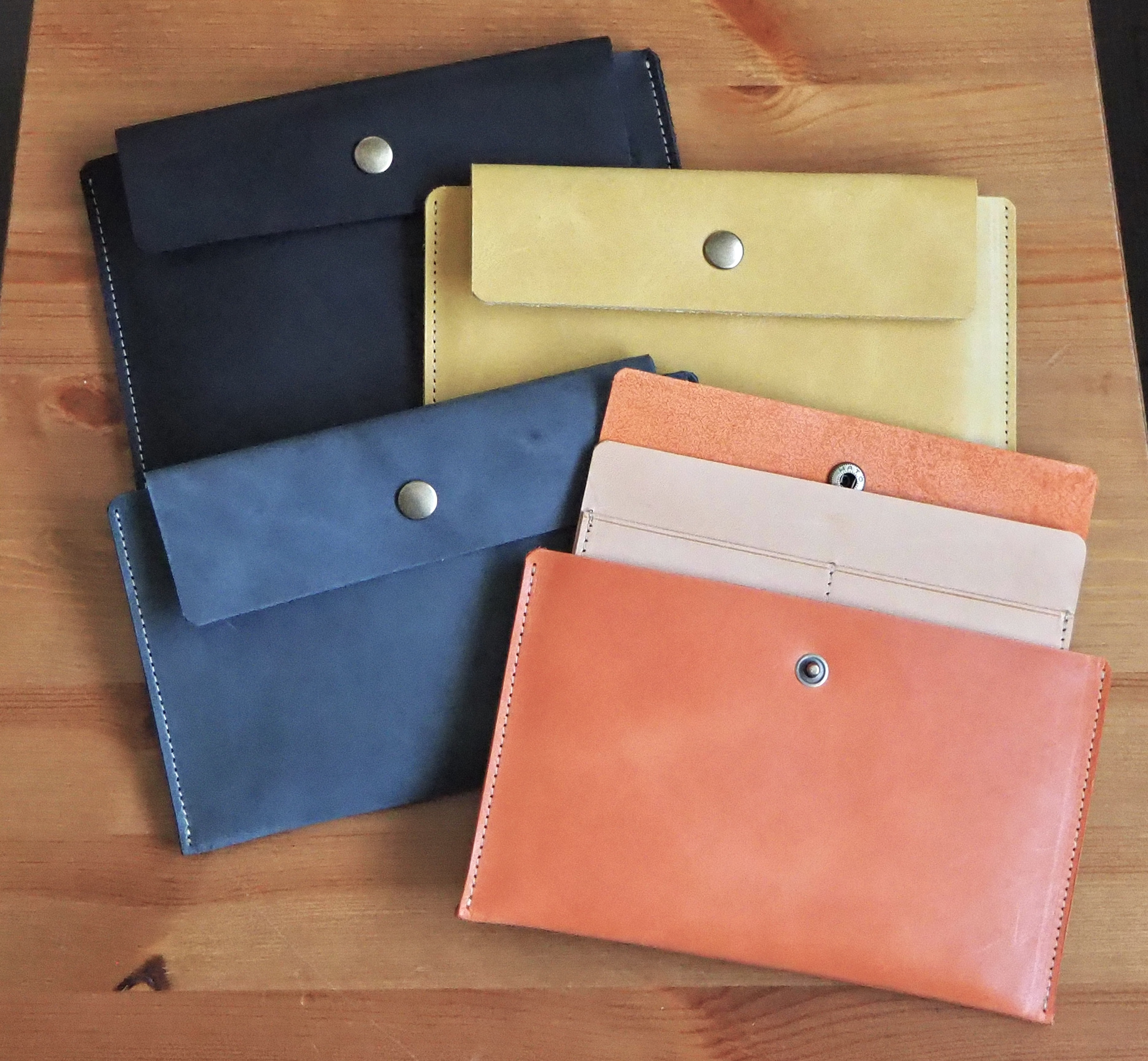 ヌメ革 シンプル 母子手帳ケース 国産牛革 (全4色展開)