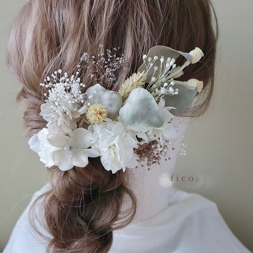 with White ヘアアクセサリー（髪飾り イヴォアールホワイト