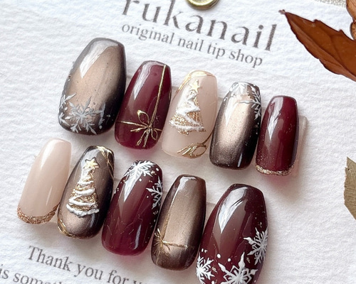 マグネット×ボルドー ネイルチップ クリスマス ツリー 冬 普段使い