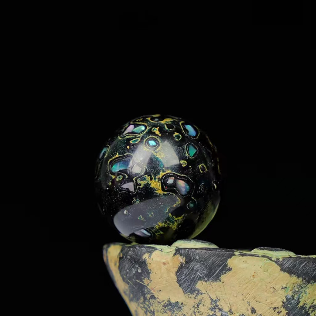 ハンドメイド ブレスレット バングル 漆器 漆塗り リストバンド 古代の技術 黒檀 螺鈿 金箔 誕生日 周年記念日