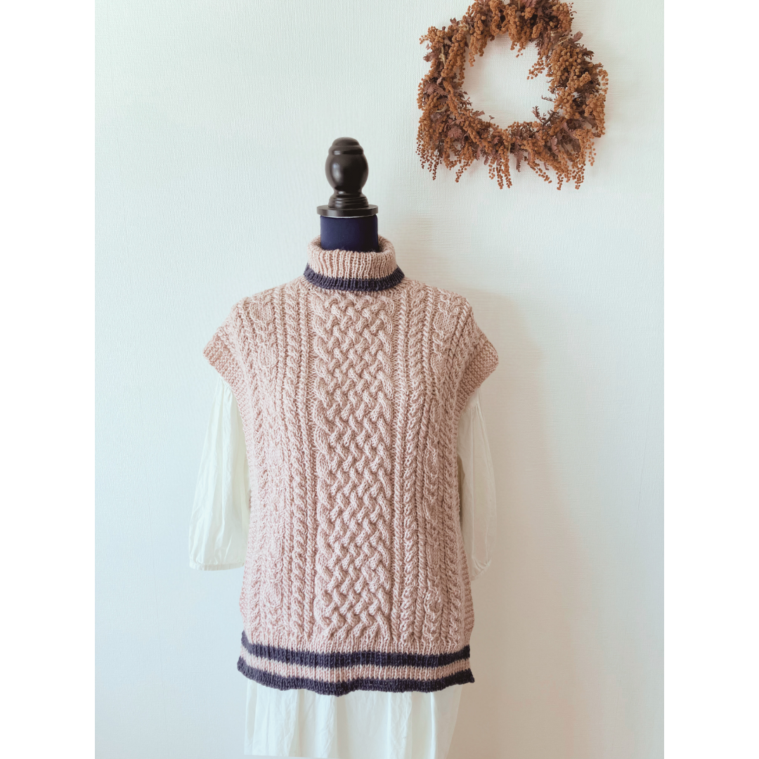 【再販】アラン模様のポンチョベスト（フリーサイズ）〜オーダーいただいてからのお作りとなります〜