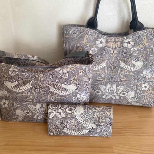 色が選べるウイリアムモリス いちご泥棒バック&財布の3点セット トート