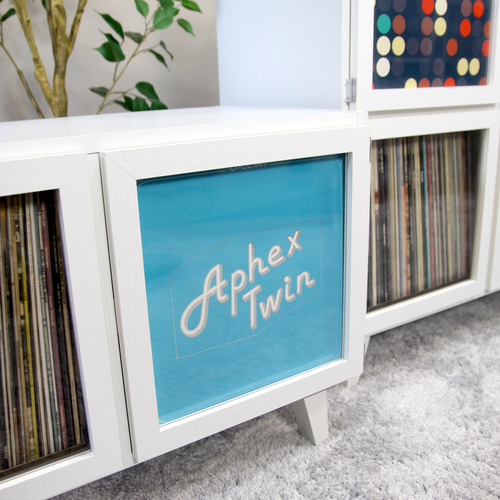 LPレコード収納 | アクリル付き扉 | おしゃれなキャビネット