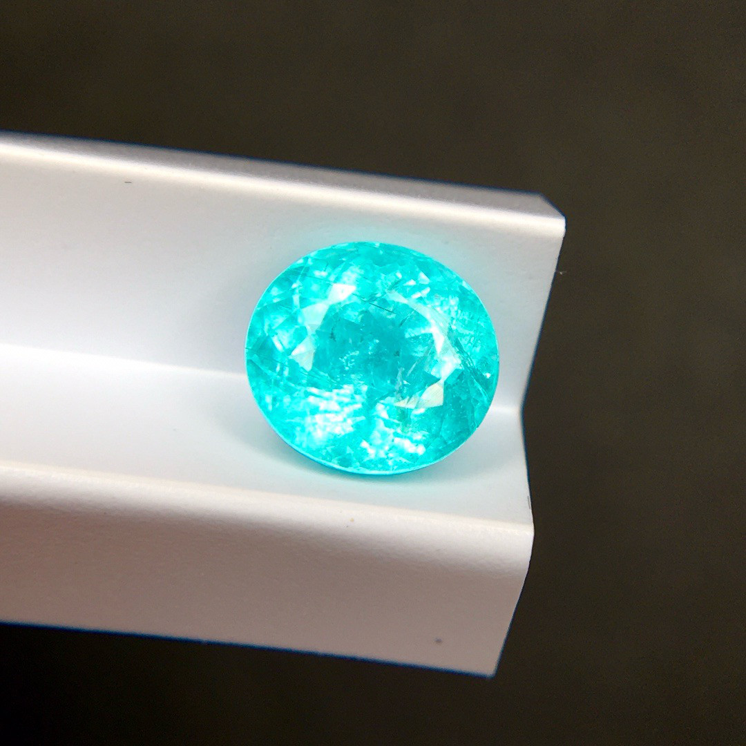 New 2.42ct天然パライバトルマリン　ルース　ネオンブルー　鑑定書付き