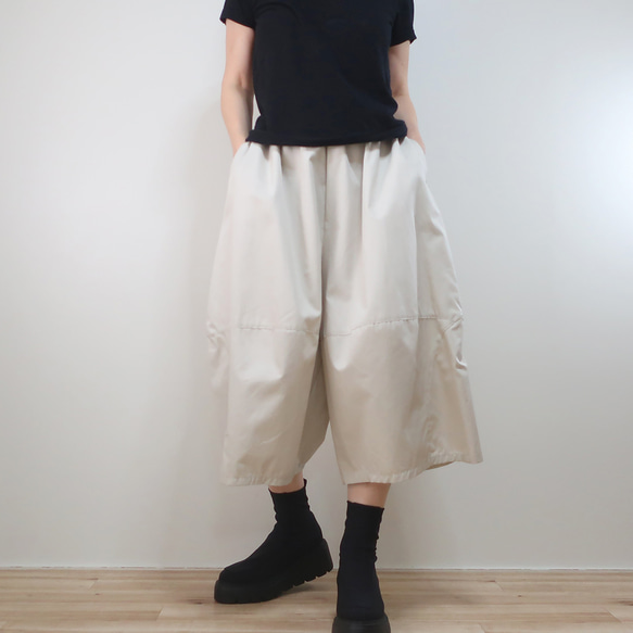 柔軟乳白色，休閒時尚的氣球褲（棉質/米白色） 第12張的照片