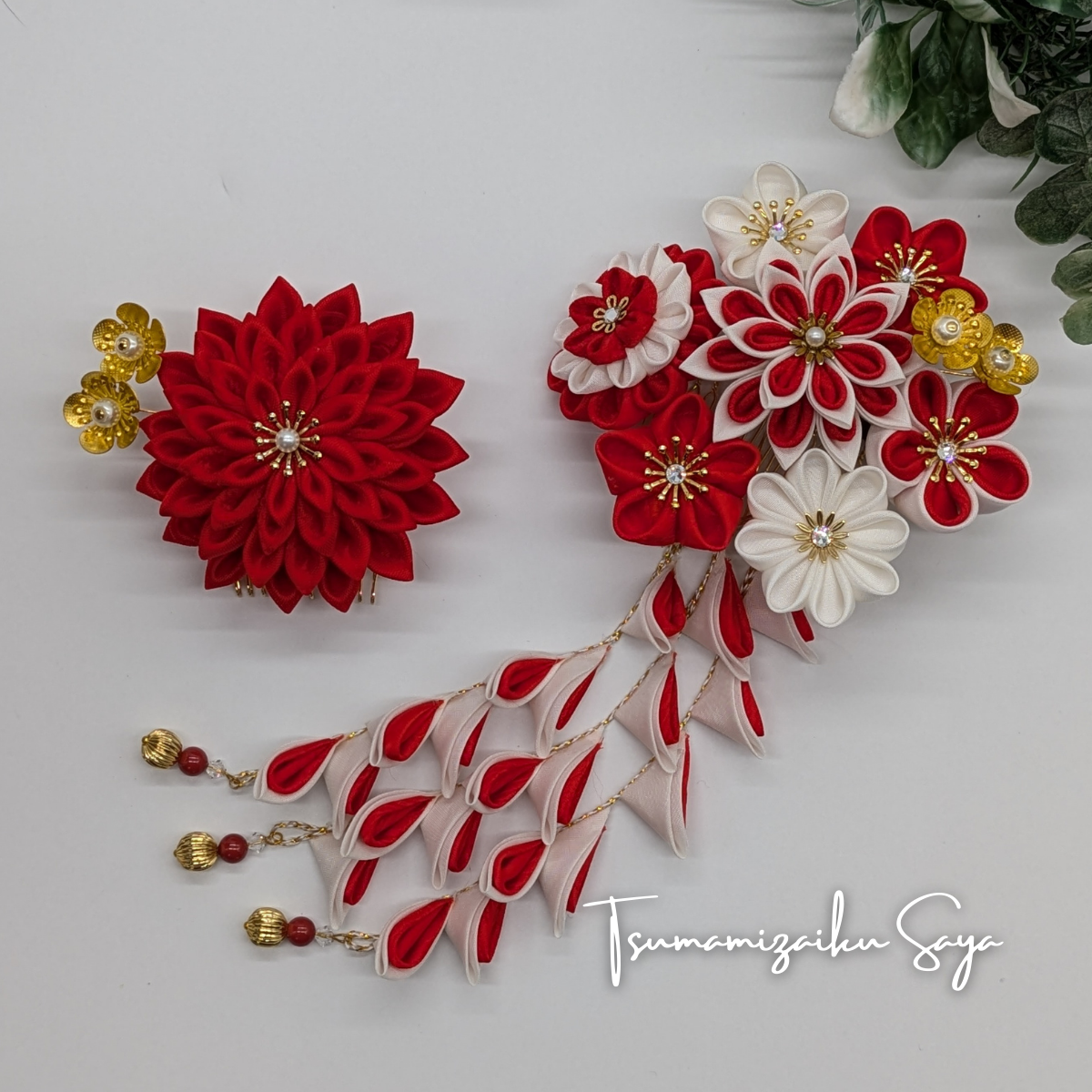 つまみ細工 髪飾り 成人式 前撮り 卒業式 赤 白 金 さがり red-16