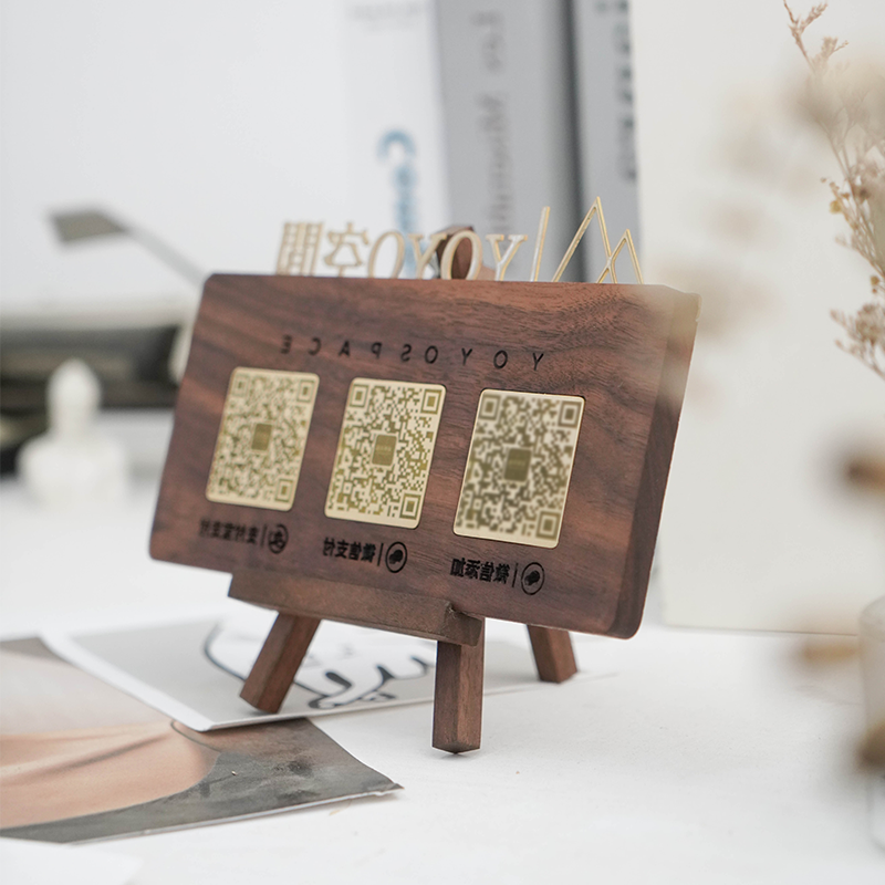 実木製QRコード収銀プレート カスタムデザインの収款台プレート スタンドサイン テーブルサイン ディスプレイスタンド ク