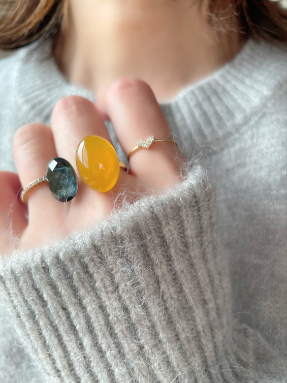 〈褒められリング〉 青と黄色　ブルータイガーアイ＋クリスタル×イエローカルセドニーフォークリング 4枚目の画像