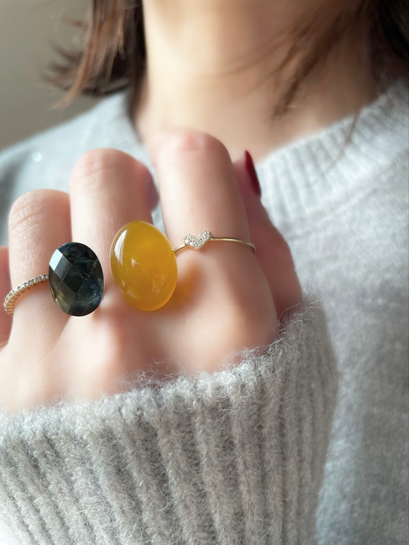 〈褒められリング〉 青と黄色　ブルータイガーアイ＋クリスタル×イエローカルセドニーフォークリング 1枚目の画像