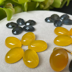 〈褒められリング〉 青と黄色　ブルータイガーアイ＋クリスタル×イエローカルセドニーフォークリング 11枚目の画像